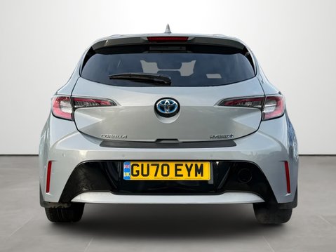 Toyota Corolla 1.8 VVT-i Hybrid Design 5dr CVT 8