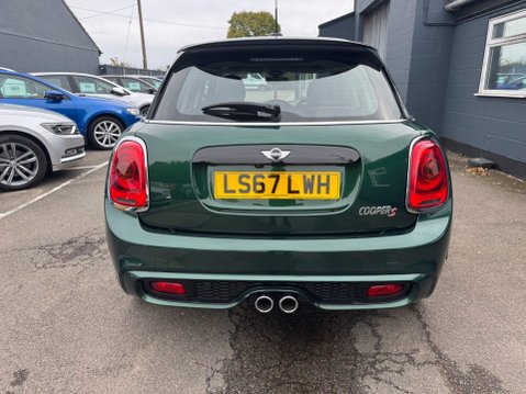 Mini Hatch COOPER S 8
