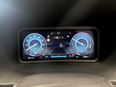 Hyundai KONA 64kWh Ultimate SUV 5dr Electric Auto (10.5kW Charger) (204 ps) Bluetooth 14