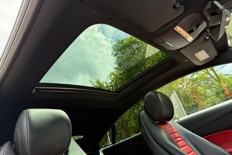Mercedes-Benz E Class E 300 AMG LINE NIGHT EDITION PREMIUM PLUS MHEV 62