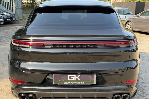 Porsche Cayenne V6 E-HYBRID BLACK EDITION -MATRIX LEDS -360 CAMS -WHITE LEATHER INTERIOR 8