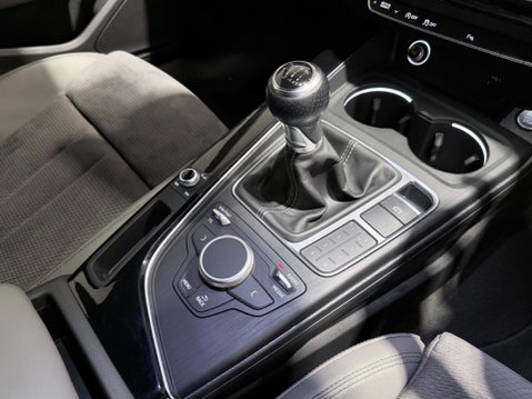 Audi A4 1.4 TFSI Black Edition Euro 6 (s/s) 5dr 25