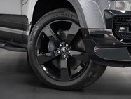 Land Rover Defender 2.0 P400e 15.4kWh X-Dynamic HSE SUV 5dr Petrol Plug-in Hybrid Auto 4WD Euro 30