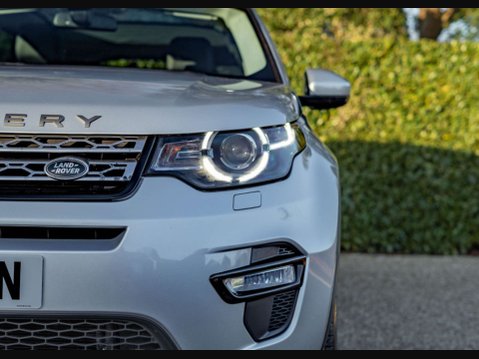 Land Rover Discovery Sport 2.0 Discovery Sport HSE TD4 Auto 4WD 5dr 18