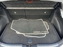 Toyota Corolla 1.8 Corolla Icon HEV CVT 5dr 65