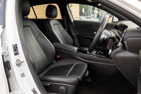 Mercedes-Benz A Class A 180 SPORT EXECUTIVE EDITION 34