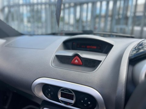 Renault Wind GT LINE VVT 39