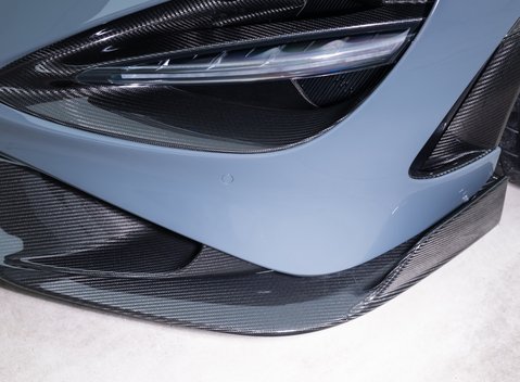 McLaren 765LT Spider 38