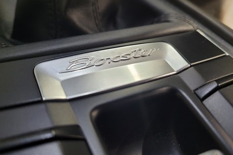 Porsche Boxster 24V S 29