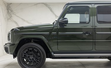 Mercedes-Benz G Class G580 with EQ-TECHNOLOGY 42