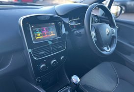 Renault Clio ICONIC 0.9 TCE 5 DOOR 33