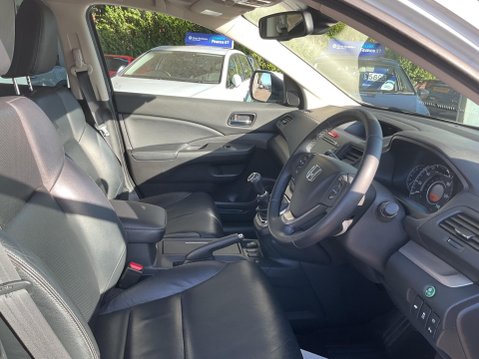 Honda CR-V 2.0 i-VTEC EX 4WD Euro 5 (s/s) 5dr 18
