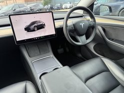 Tesla Model Y SUV 5dr Electric Auto RWD (346 ps) 29