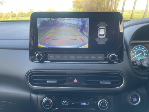 Hyundai KONA 1.0 T-GDi MHEV Premium Euro 6 (s/s) 5dr 31