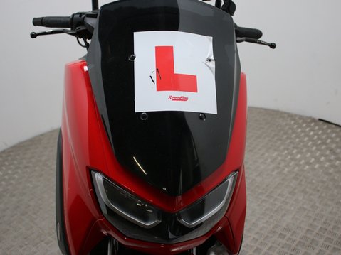 Yamaha Nmax 125 GPD125-A ABS 31