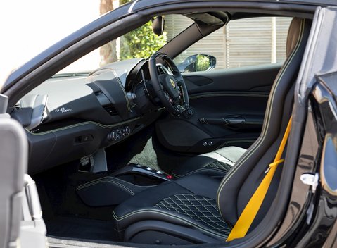 Ferrari 488 Spider 15