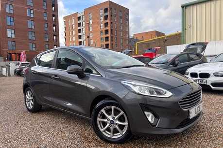 Ford Fiesta 1.0T ZETEC 5 DOOR.. 5 SERVICES.1 PREVIOUS OWNER.SAT NAV..CLIMATE CONTROL..