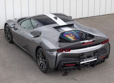 Ferrari SF90 Stradale 20