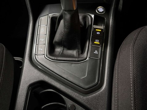Volkswagen Tiguan 2.0 Tiguan Elegance TDI DSG Auto 5dr 31
