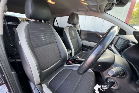Kia Stonic 1.6 CRDi 3 SUV 5dr Diesel Manual Euro 6 (s/s) (113 bhp) 30