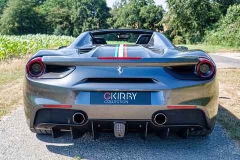 Ferrari 488 Spider 26