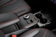 Ford Mustang Mach-E BASE 29