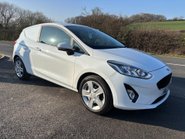 Ford Fiesta Base 85 ps Tdci Car Derived Panel Van - Air Con & Sat Nav 5