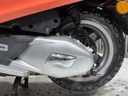 Piaggio Vespa Primavera 2018 ONLY 13K LONG MOT GREAT COLOUR SCHEME 125CC SCOOTER 19