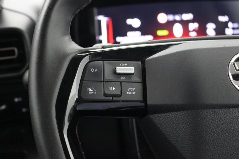 Vauxhall Combo Life 5dr 100kW Ultimate 52kWh Electric Automatic (11kW Charger) 19