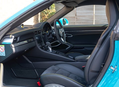 Porsche 911 (991.2) Turbo S Cabriolet 16