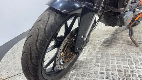 KTM Duke 2014 29K RUNNING PROJECT BIKE SUPERMOTO NAKED BIKE 125CC 15BHP 25