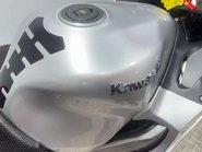 Kawasaki ZZR 2004 ONLY 29K FULL LUGGAGE NEW MOT SERVICED BIG CC TOURER 12