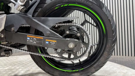 Kawasaki Ninja 2020 ONLY 13K LONG MOT WARRANTY SPORTS BIKE 125CC 37