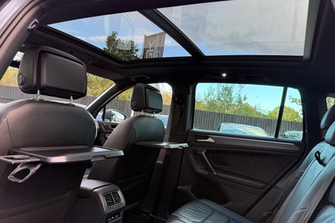 Volkswagen Tiguan R-LINE TDI BMT 4MOTION DSG -RARE LEATHER -DYNAUDIO -TOWBAR -APPLE CARPLAY  32