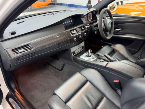 BMW M5 5.0 V10 Saloon 4dr Petrol SMG Euro 4 (507 ps) 51