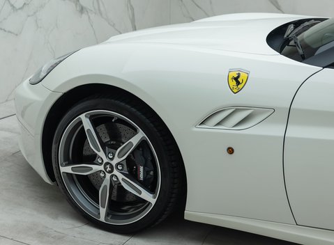 Ferrari California 30 31