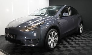 Tesla Model Y LONG RANGE AWD Comfort Suspension One Owner Tesla Comp Warranty until 12/27 9