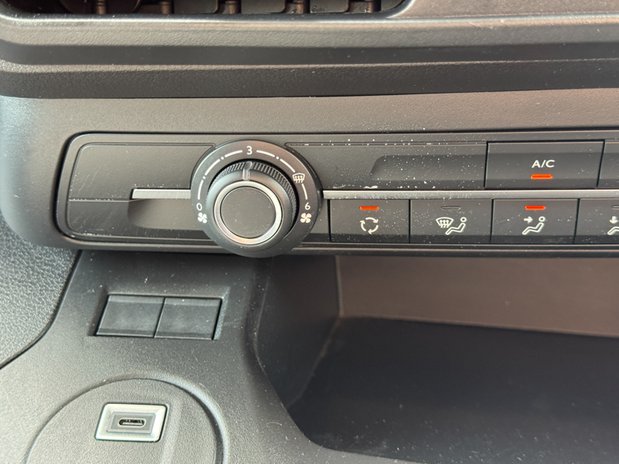 Vauxhall Combo LWB L2H1 Low Roof Prime 2300 Air Con Sensors EURO 6 25