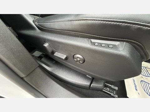 Vauxhall Grandland X 1.2 Turbo Elite Nav Premium Euro 6 (s/s) 5dr 15