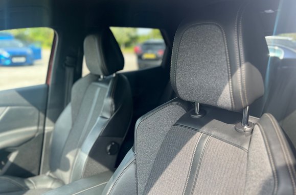 Peugeot 3008 1.6 PURETECH S/S GT LINE AUTO 25