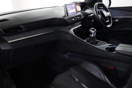 Peugeot 3008 PURETECH S/S GT LINE 33