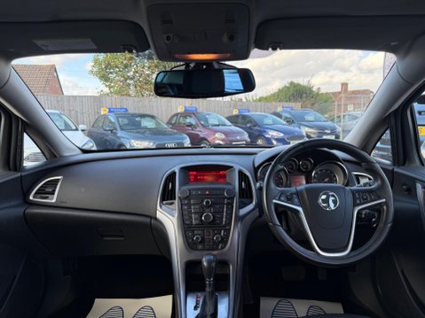 Vauxhall Astra 1.6 16v Elite Auto Euro 5 5dr 22