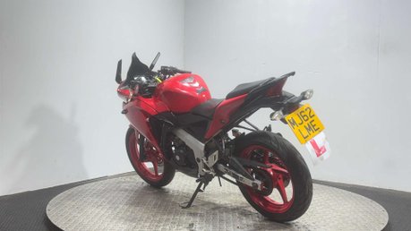 Honda CBR 2013 SPORTS BIKE PROJECT BIKE PARTS BIKE BREAKER 125CC 6