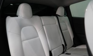 Tesla Model Y PERFORMANCE White Interior Deep Blue Metallic One Owner 20" Alloys 13