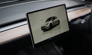 Tesla Model Y PERFORMANCE AWD GROK AI Assistant 21" Alloys Track Mode One Owner VAT Q 19