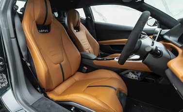 Lotus Emira V6 FIRST EDITION 13