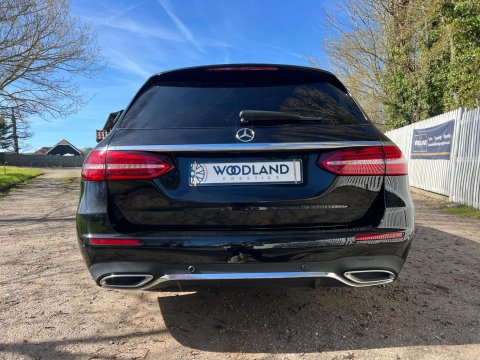 Mercedes-Benz E Class E 200 AMG LINE MHEV 25