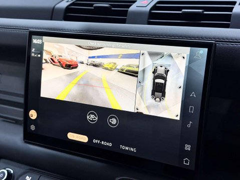 Land Rover Defender 3.0 D300 MHEV X-Dynamic HSE SUV 5dr Diesel Auto 4WD Euro 6 (s/s) (300 ps) 61