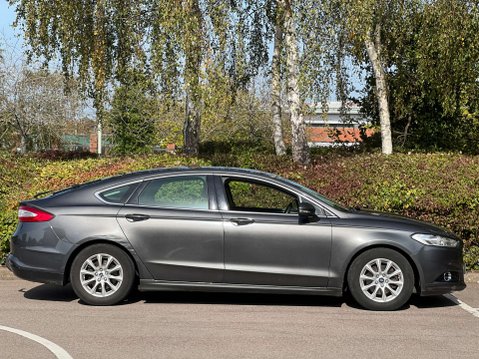 Ford Mondeo 1.5 Mondeo Titanium Econetic TDCi 5dr 4