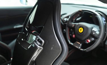 Ferrari 488 GTB 12